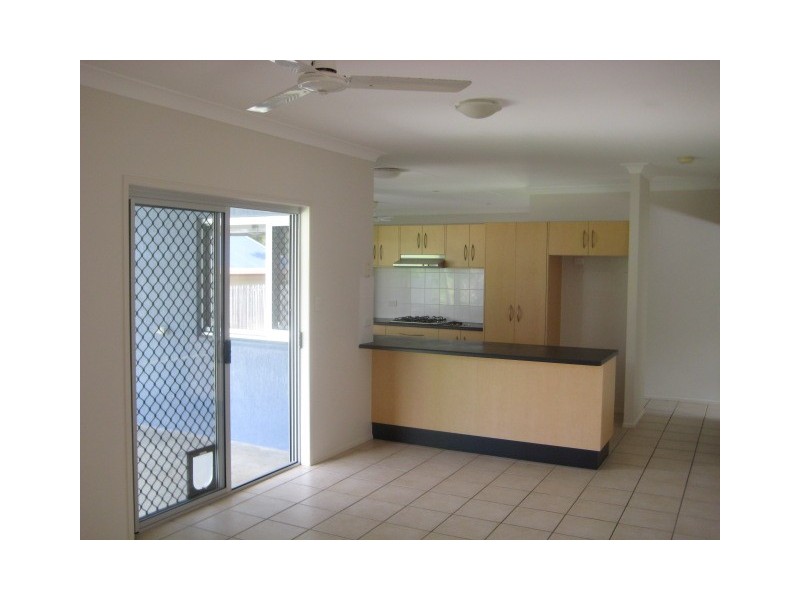 116 Riverbend Drive, Douglas QLD 4814