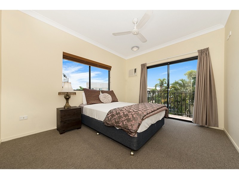 42/18-30 Sir Leslie Thiess Drive, Townsville City QLD 4810