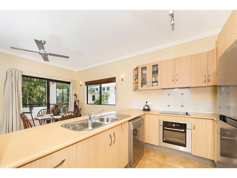 42/18-30 Sir Leslie Thiess Drive, Townsville City QLD 4810