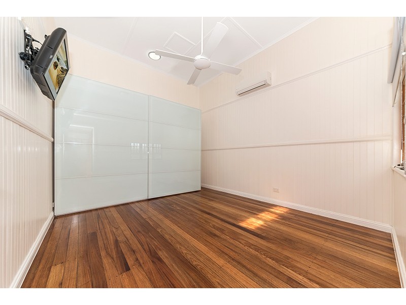 16 Mears Street, Mysterton QLD 4812