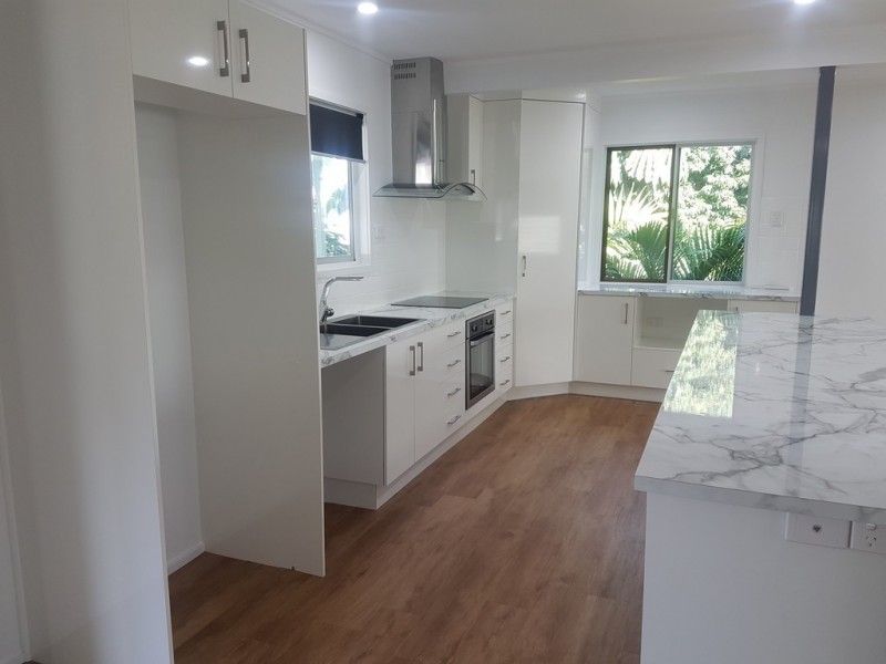 34 Fraser Avenue, Cranbrook QLD 4814