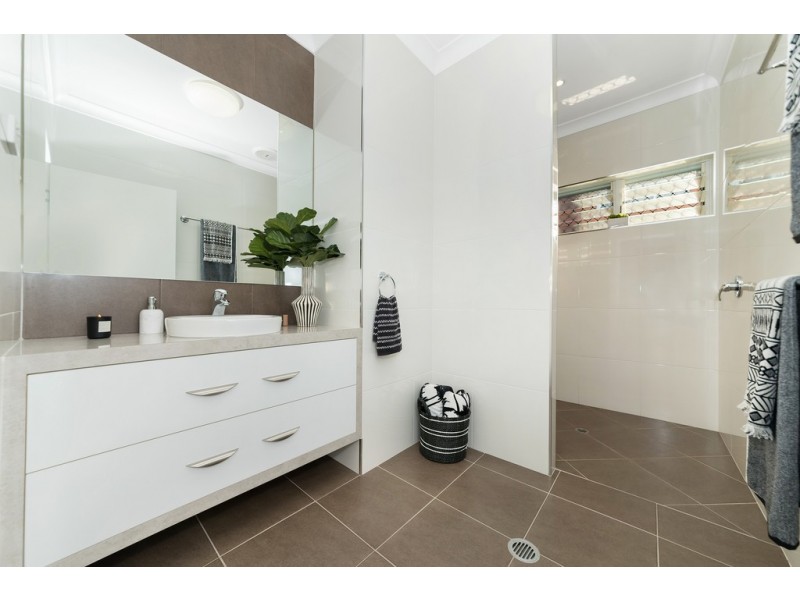 6 Westlands Court, Mundingburra QLD 4812