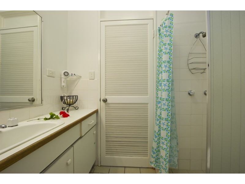 137/61 Mandalay Ave Nelly Bay, Magnetic Island QLD 4819