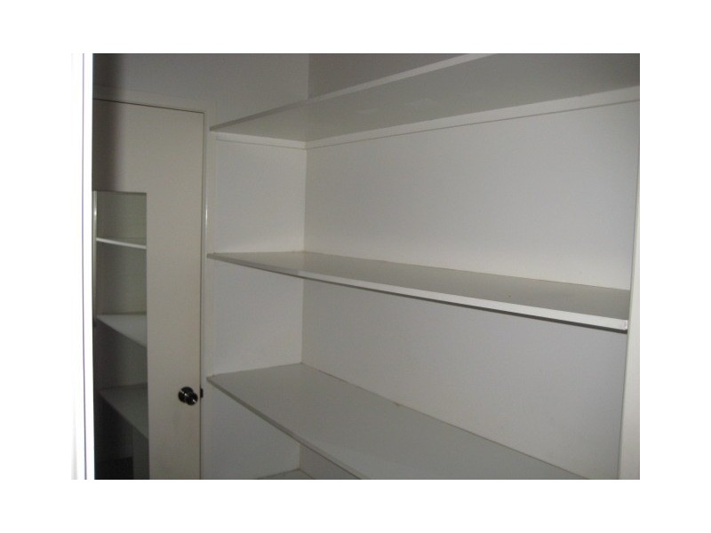 18 Fifth Street, Railway Estate QLD 4810