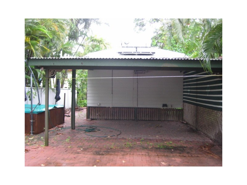 18 Fifth Street, Railway Estate QLD 4810