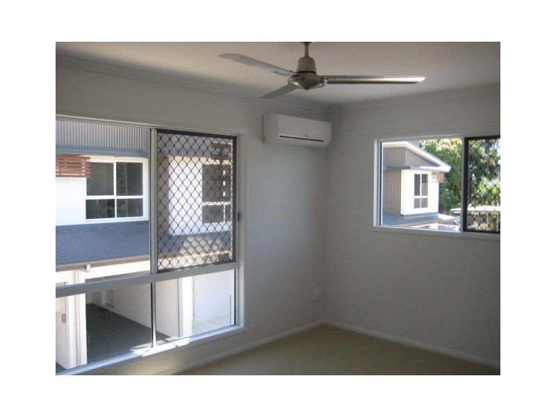 1/8 Ash Street, Kirwan QLD 4817