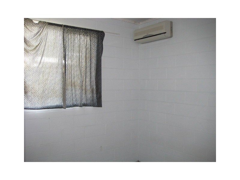 9 Gelling Crescent, Douglas QLD 4814