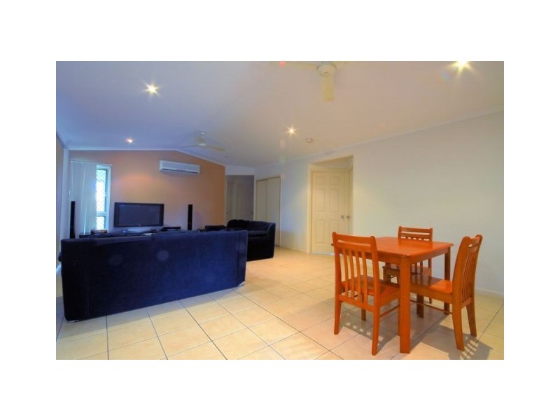 56 Thorn Street, Mount Louisa QLD 4814