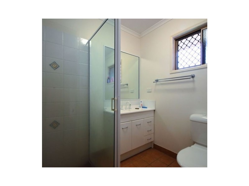 56 Thorn Street, Mount Louisa QLD 4814