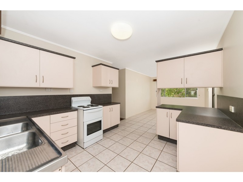 13 Churinga Street, Kirwan QLD 4817