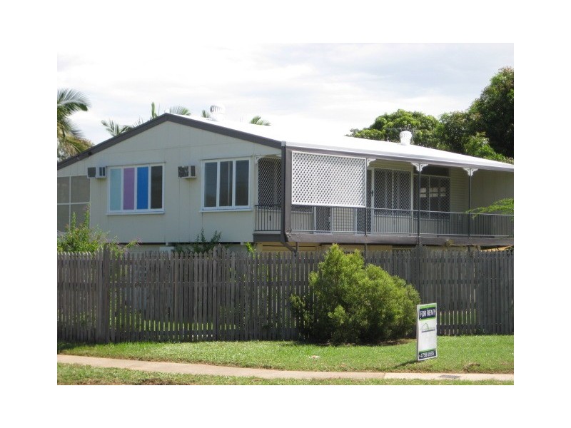 2 Arunta Street, Cranbrook QLD 4814