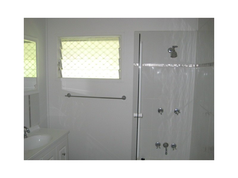 2 Arunta Street, Cranbrook QLD 4814