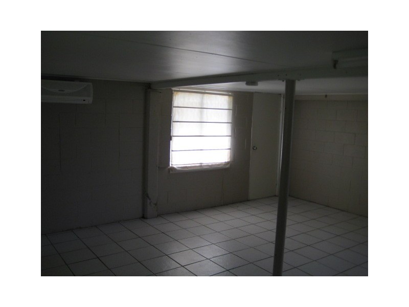 2 Arunta Street, Cranbrook QLD 4814