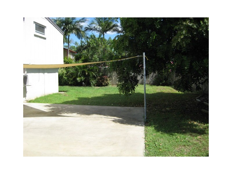 2 Arunta Street, Cranbrook QLD 4814