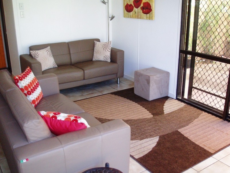 5 Robson st Nelly Bay, Magnetic Island QLD 4819