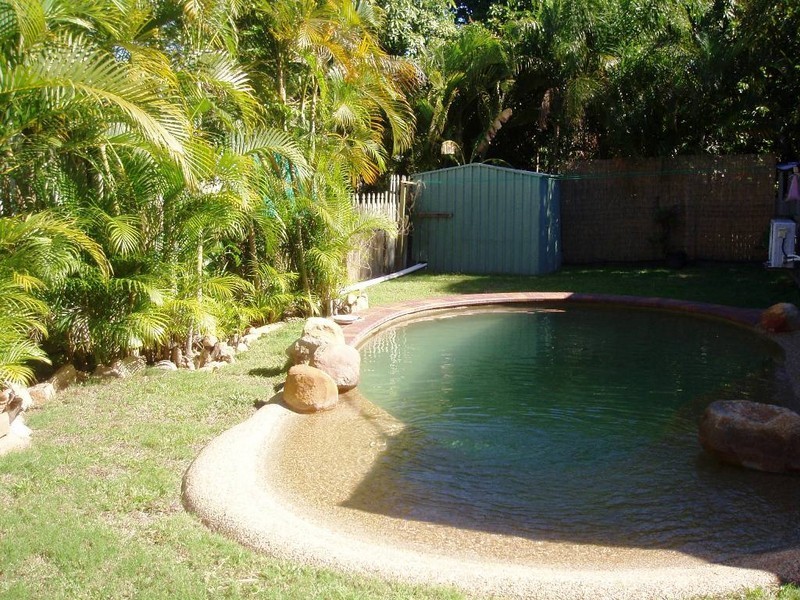 5 Robson st Nelly Bay, Magnetic Island QLD 4819