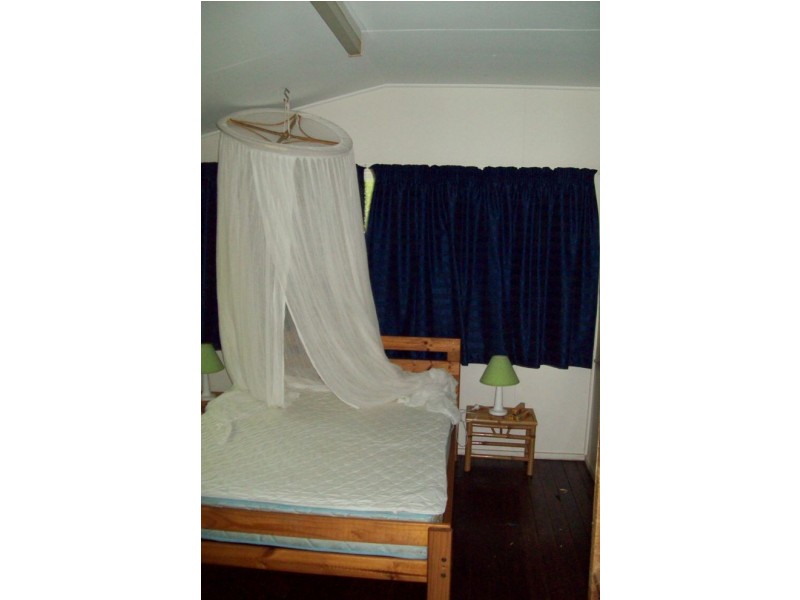 28 Olympus Crescent, Magnetic Island QLD 4819