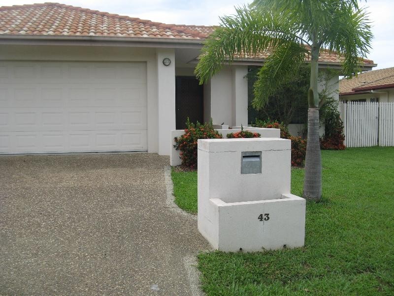 43 Jenkinson Drive, Annandale QLD 4814