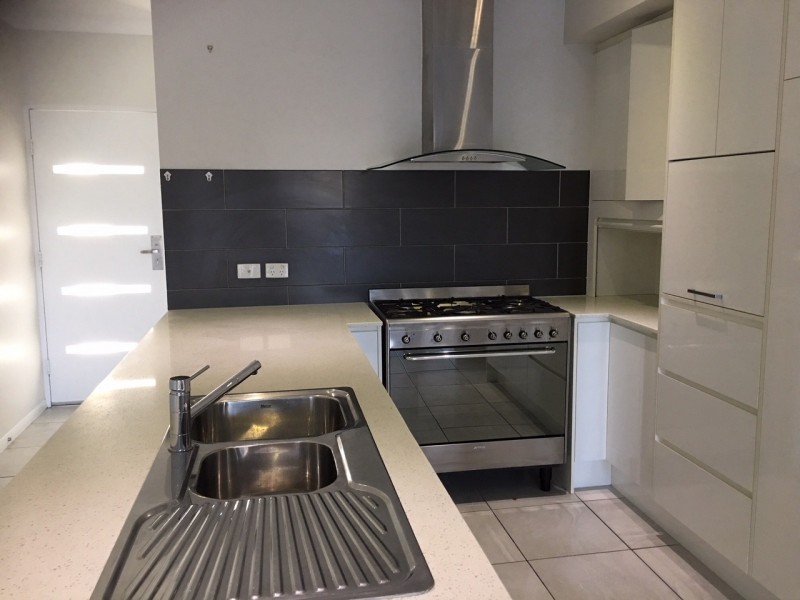 28 Greenbank Pocket, Idalia QLD 4811