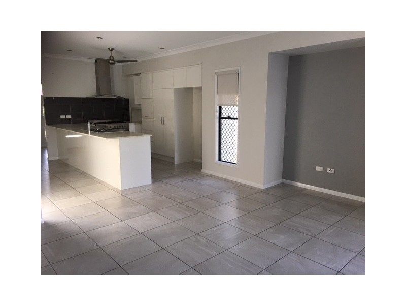 28 Greenbank Pocket, Idalia QLD 4811