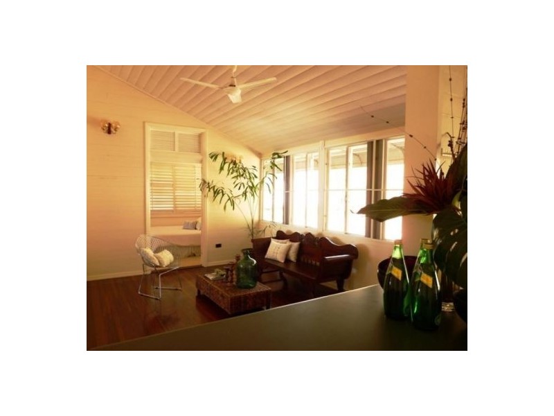 338 Stanley Street, Castle Hill QLD 4810