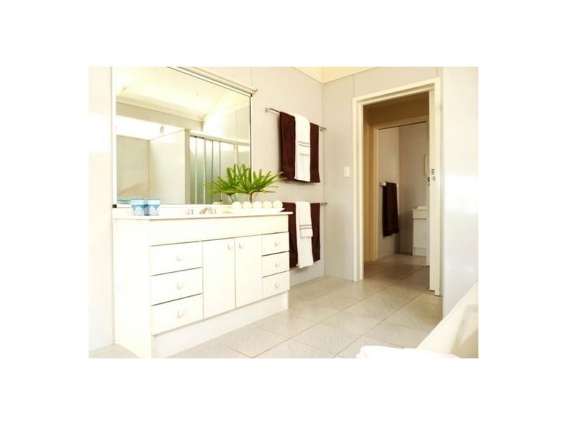 338 Stanley Street, Castle Hill QLD 4810