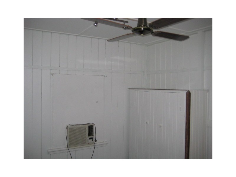 42 Halifax Street, Garbutt QLD 4814