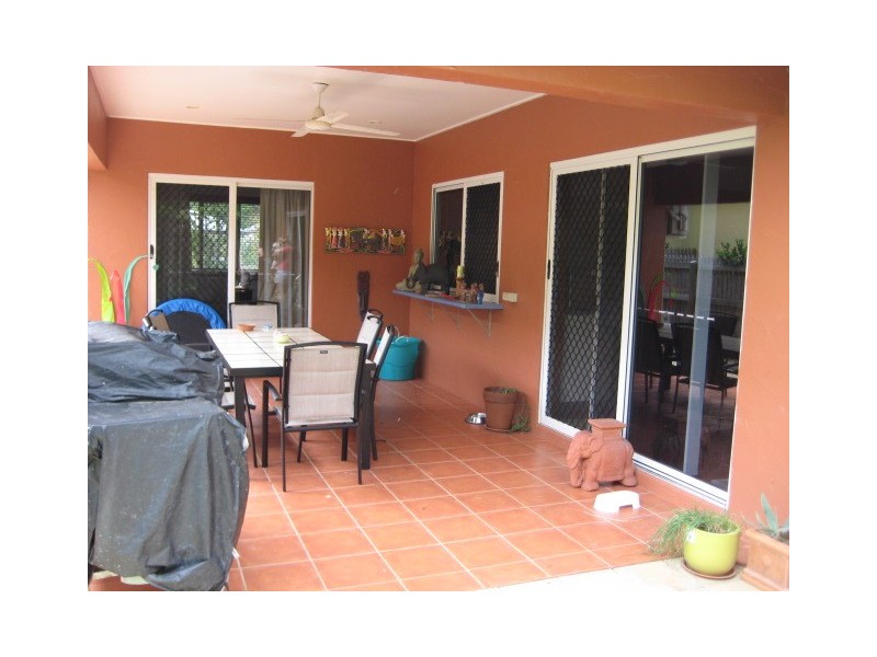 8 Ashburton Place, Douglas QLD 4814