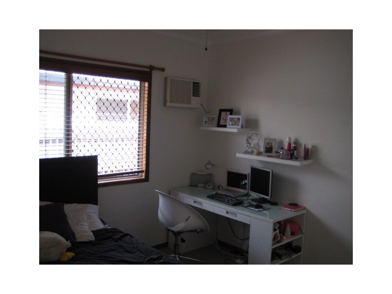 8 Ashburton Place, Douglas QLD 4814