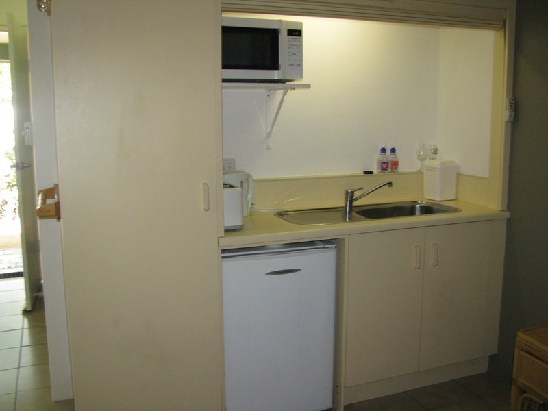 175/61 Mandalay Ave Nelly Bay, Magnetic Island QLD 4819