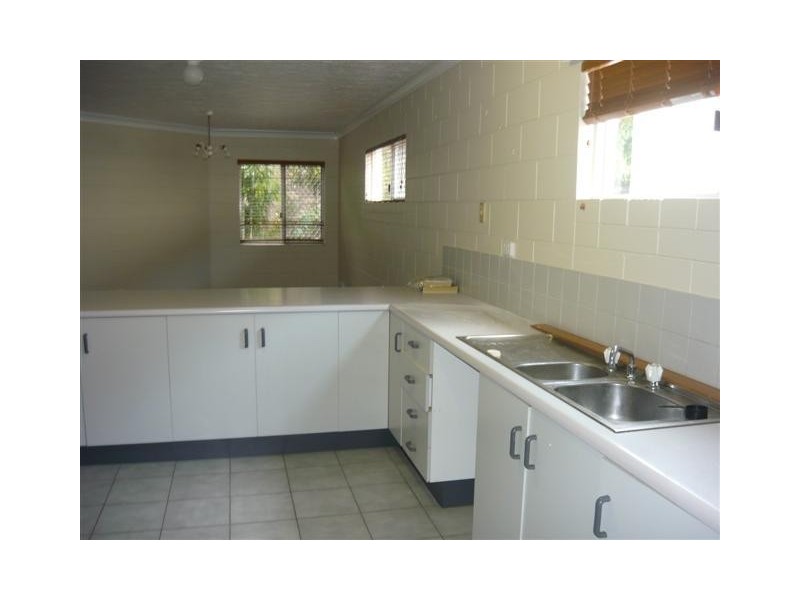 8/12 Old Common Road, Belgian Gardens QLD 4810