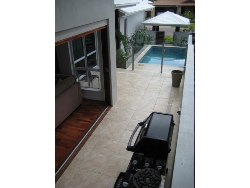 8 A Riverwood Drive, Idalia QLD 4811