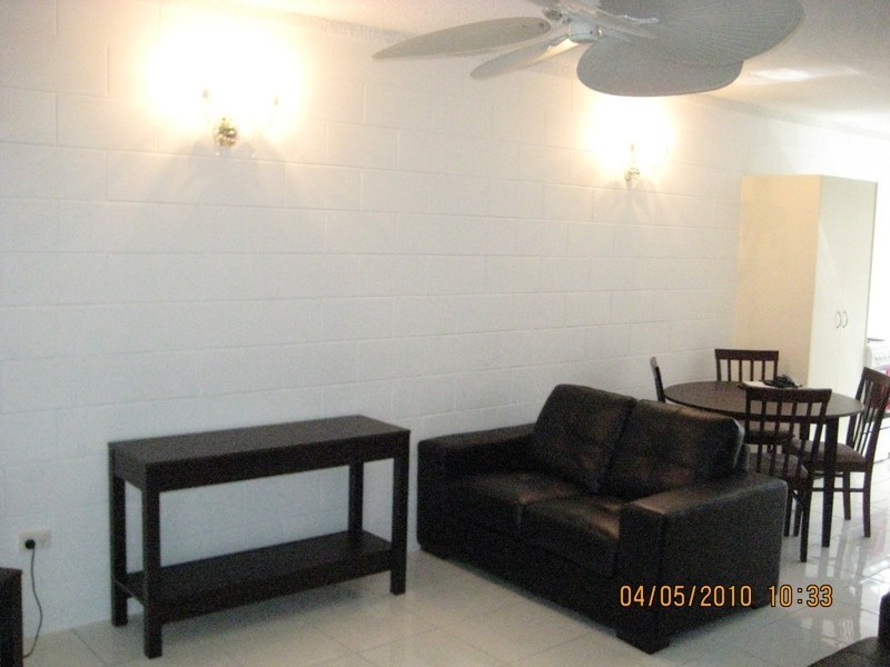 6/25 Roberts Street, Hermit Park QLD 4812