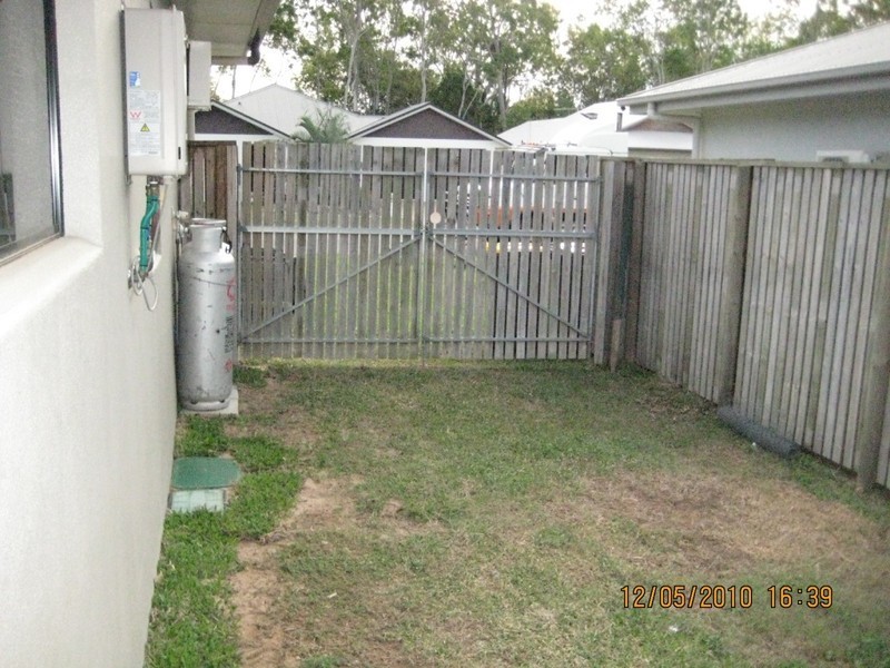 20 Eshelby Street, Bushland Beach QLD 4818