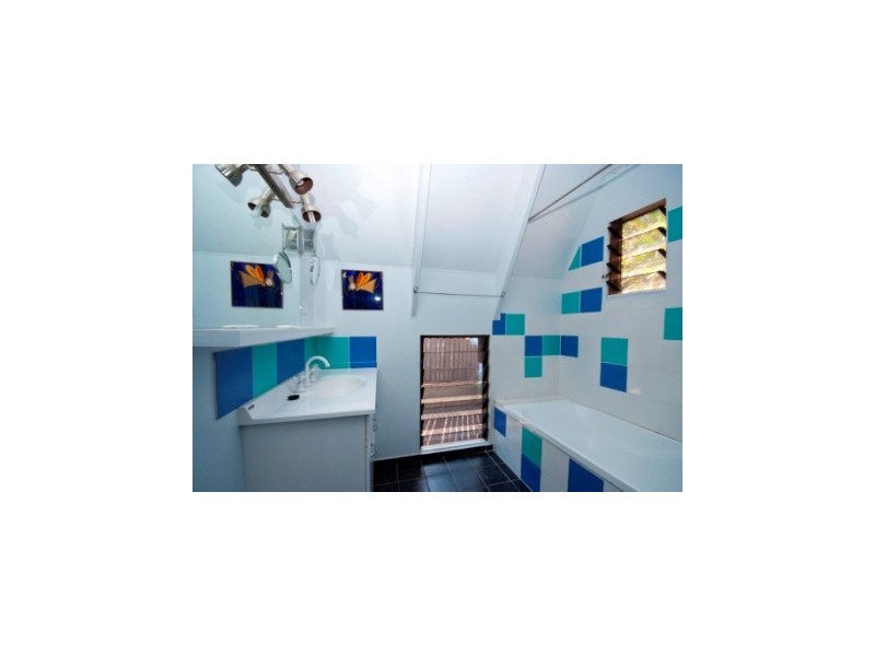 39 Compass Crescent, Magnetic Island QLD 4819