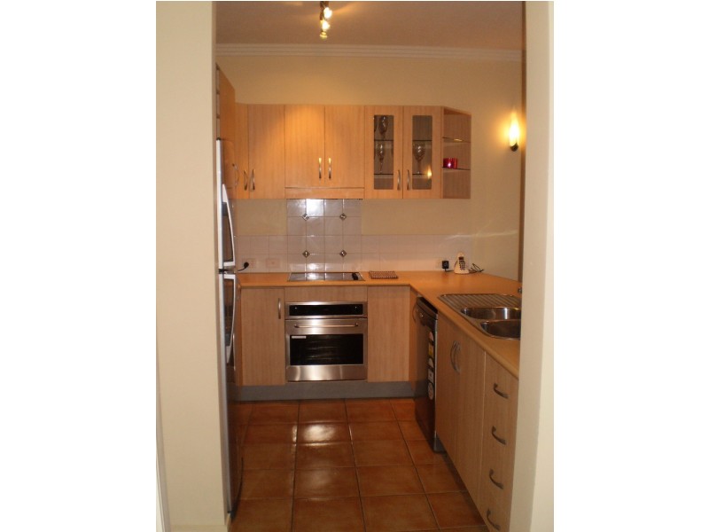 37/18-30 Sir Leslie Thiess Drive, Townsville City QLD 4810