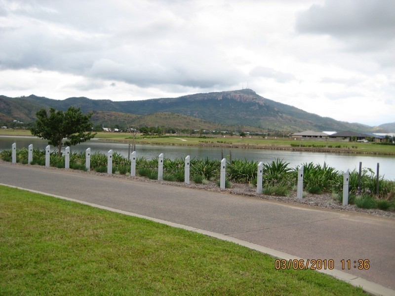 1 Waterstone Terrace, Idalia QLD 4811