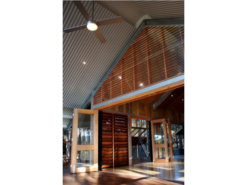 20 Wallaby Way HSB, Magnetic Island QLD 4819