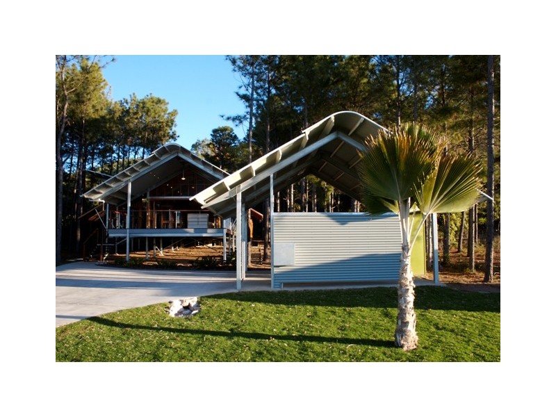 20 Wallaby Way HSB, Magnetic Island QLD 4819