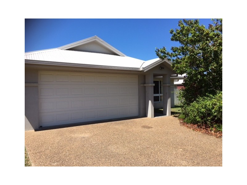 36 Hilton Street, Mount Louisa QLD 4814