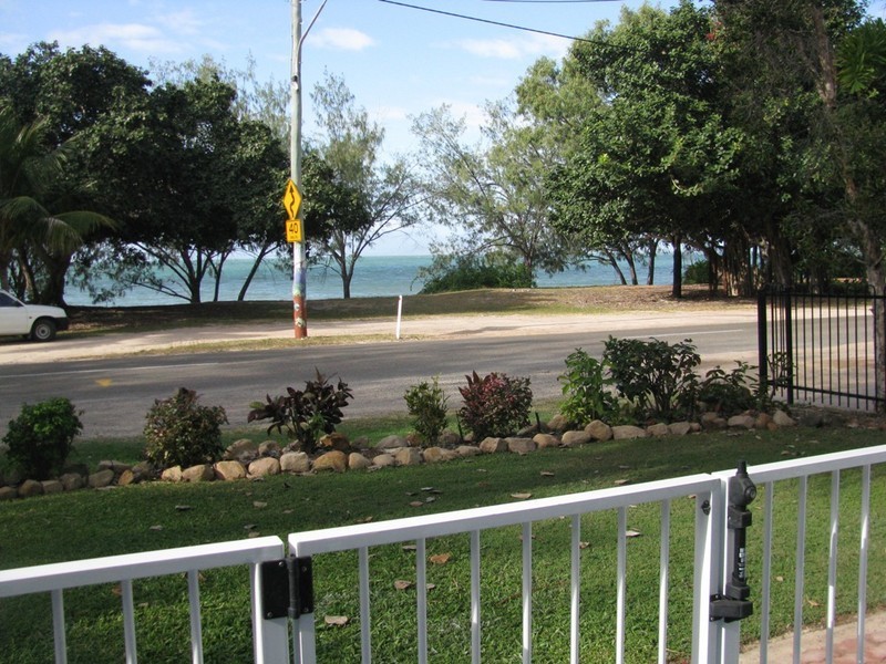 1/37 Marine Pde Arcadia, Magnetic Island QLD 4819