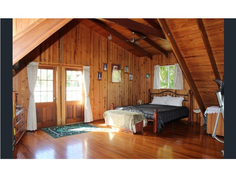 124 Horseshoe Bay Road, Horseshoe Bay QLD 4819