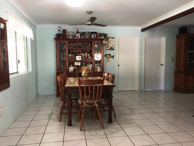 124 Horseshoe Bay Road, Horseshoe Bay QLD 4819