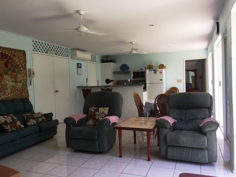 124 Horseshoe Bay Road, Horseshoe Bay QLD 4819