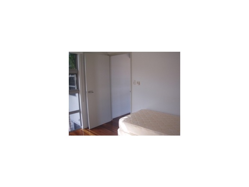 2/5 Terrace Place, Magnetic Island QLD 4819