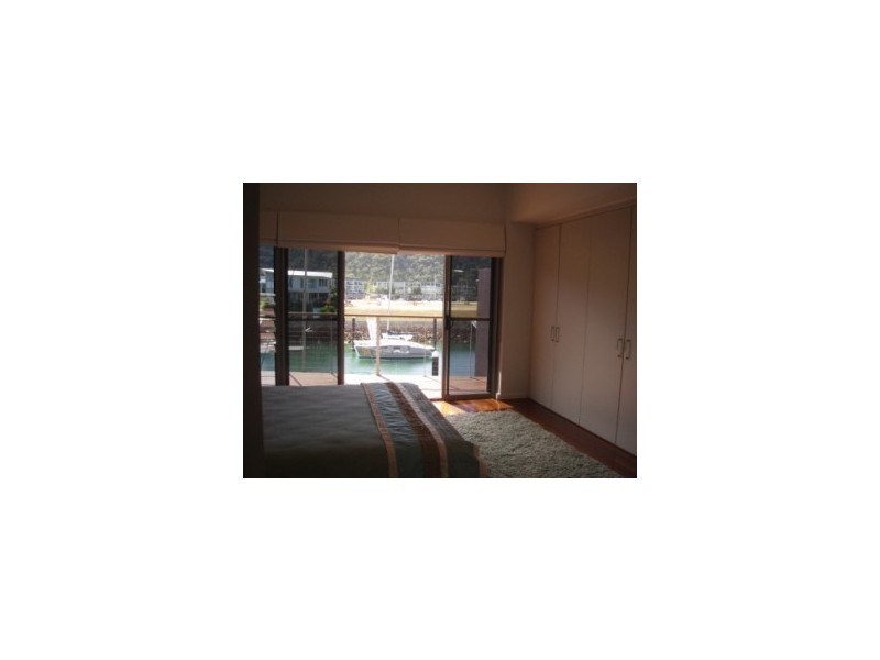 2/5 Terrace Place, Magnetic Island QLD 4819