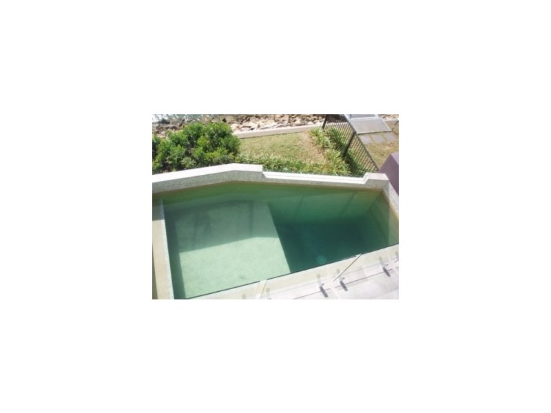 2/5 Terrace Place, Magnetic Island QLD 4819