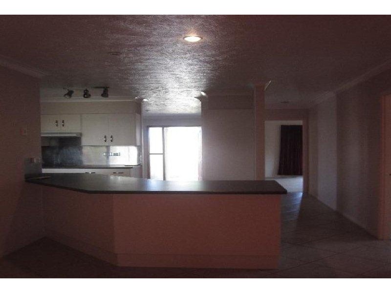 9  Mona Vale Place, Annandale QLD 4814