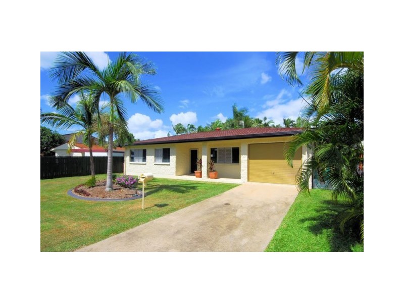 17 Camira Street, Cranbrook QLD 4814