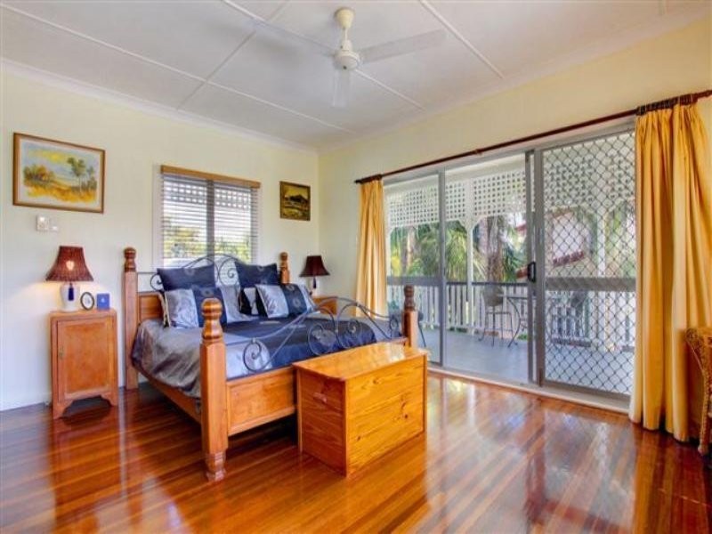21 Kenilworth Avenue, Hyde Park QLD 4812
